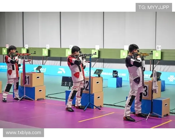 中国队勇夺男子10米气步枪团体冠军强势打破世界纪录再创射击辉煌