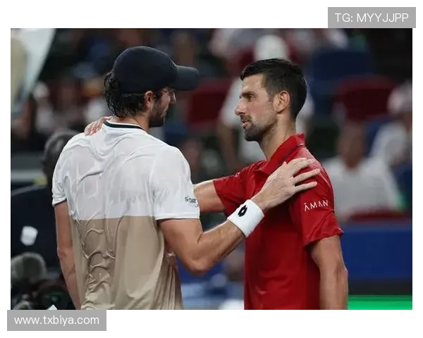 ATP上海大师赛德约科维奇激战瓦舍罗上演巅峰对决精彩纷呈盛况